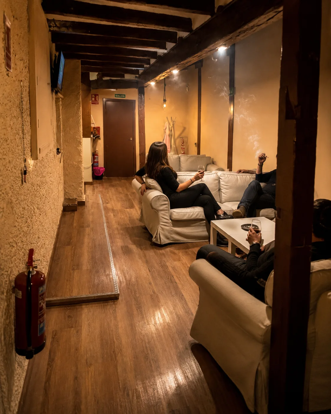 Interior of Ozarks Club Madrid.